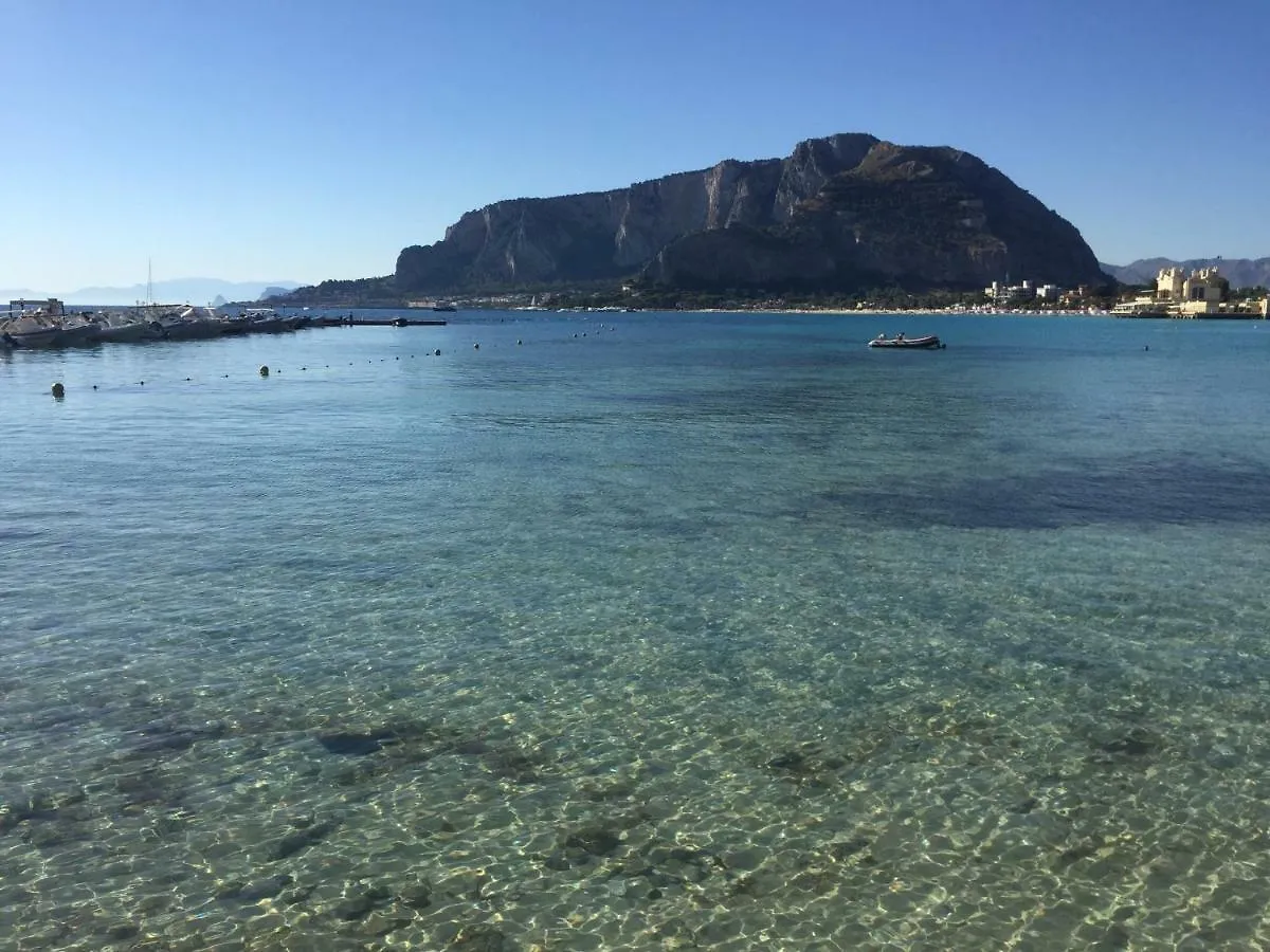 Casa Fabio Mondello's Bay Appartamento Palermo