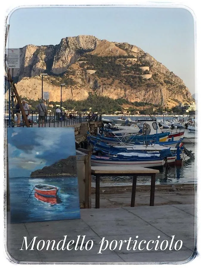 Casa Fabio Mondello's Bay Appartamento Palermo Italia