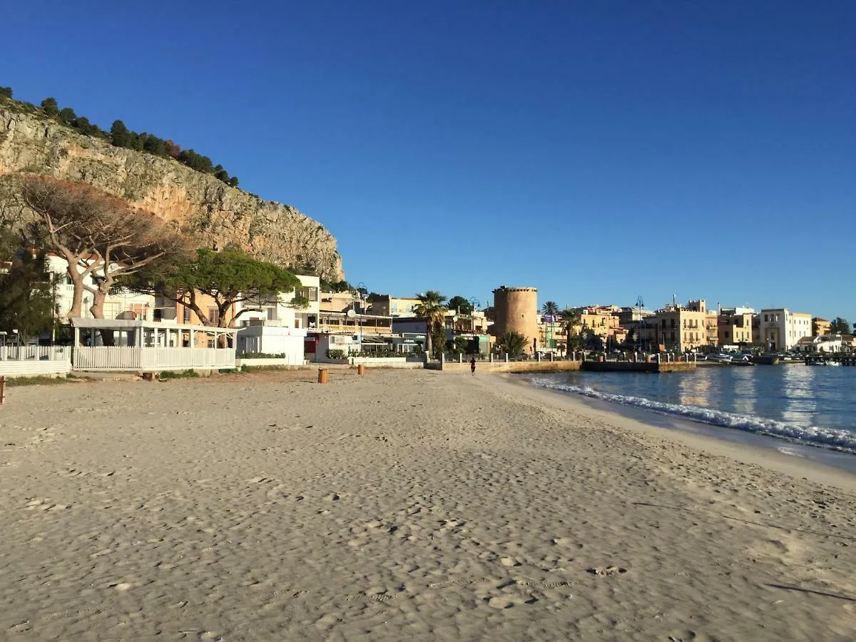 Casa Fabio Mondello's Bay Appartamento Palermo